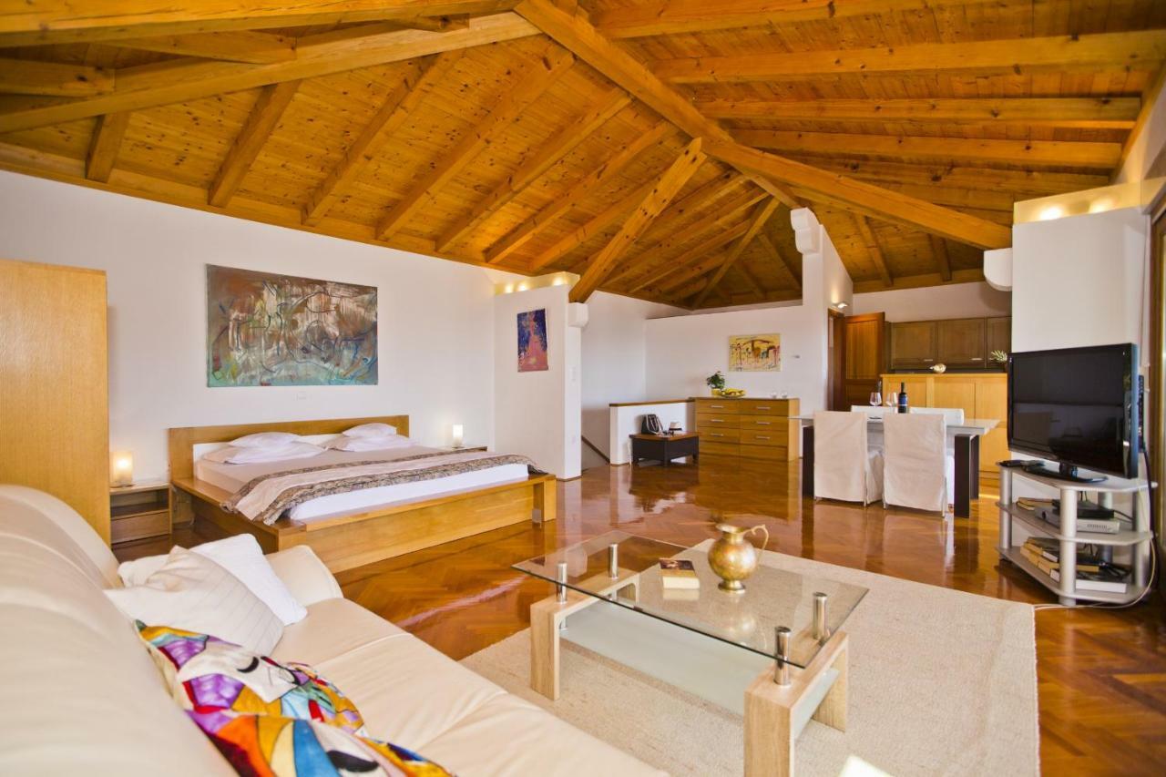 Apartma Castle Stambuk *